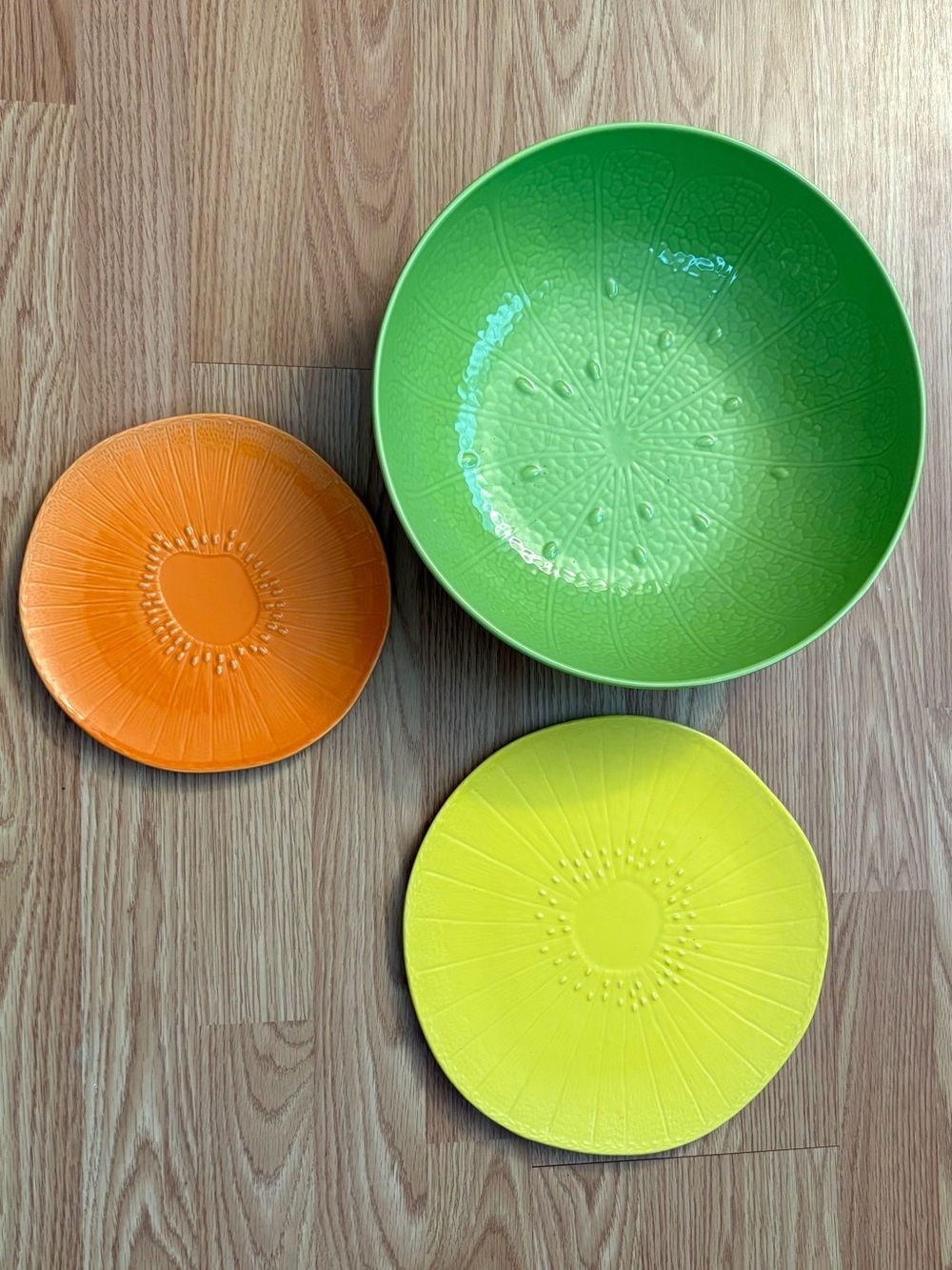 Crate & Barrel Citrus Serving Pieces